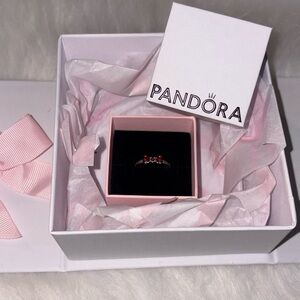 Pandora ring